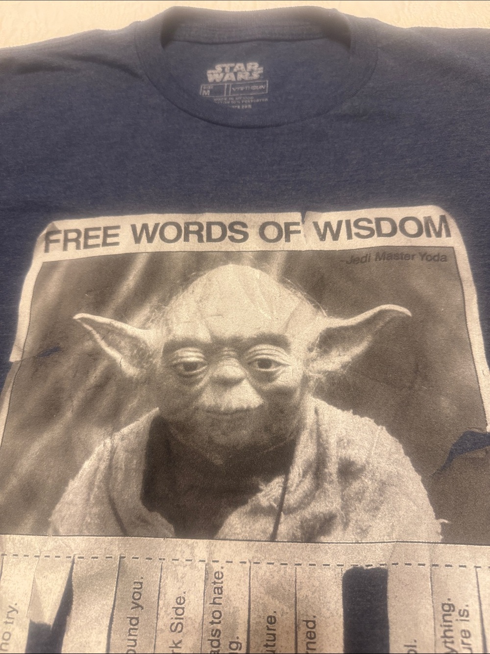 Star Wars Yoda 'Free Words of Wisdom' Graphic Tee - Picture 2 of 4